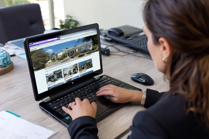 Real Estate Intelligence, Valuation & IoT Smart Buildings